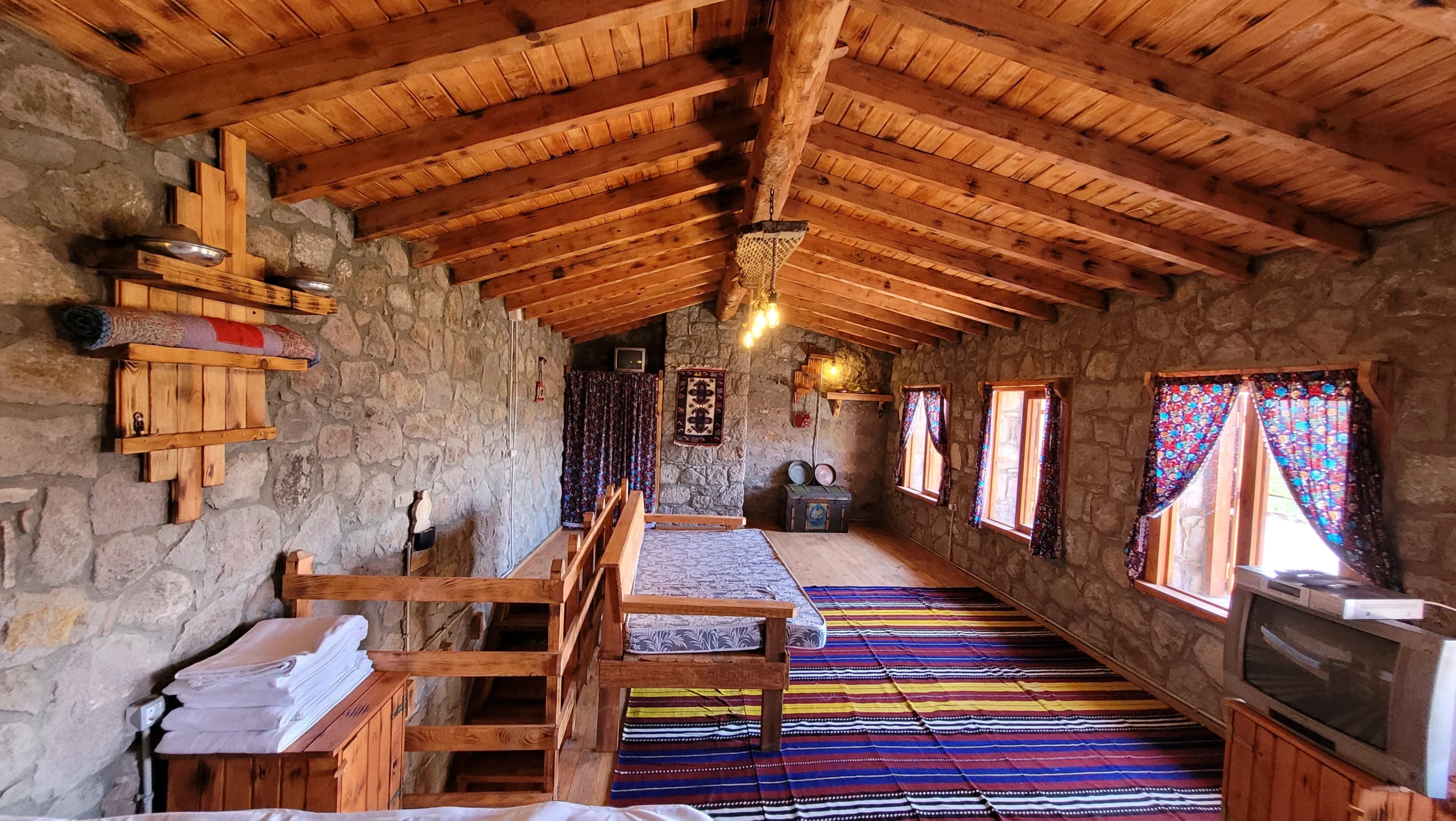 Hanay Çağla